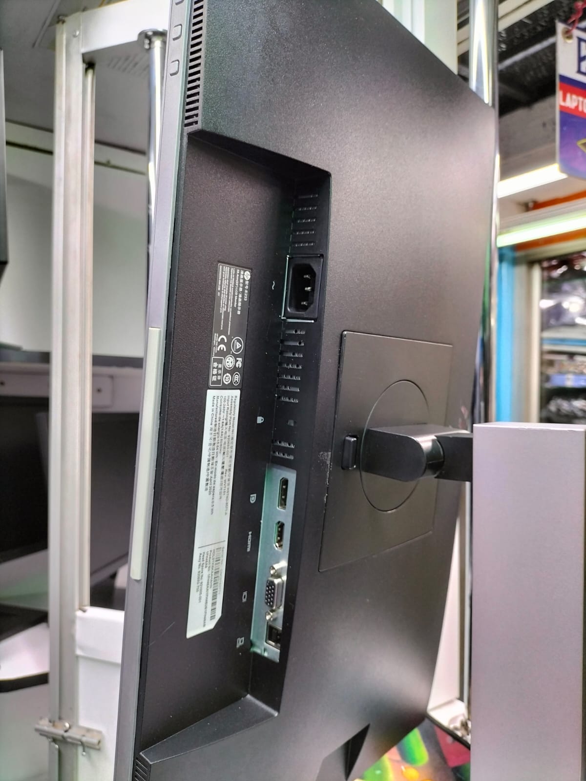 Hp 23 inches Slim - Image 4