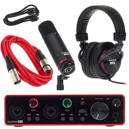 Focusrite Scarlett 2i2 Studio Recording Bundle