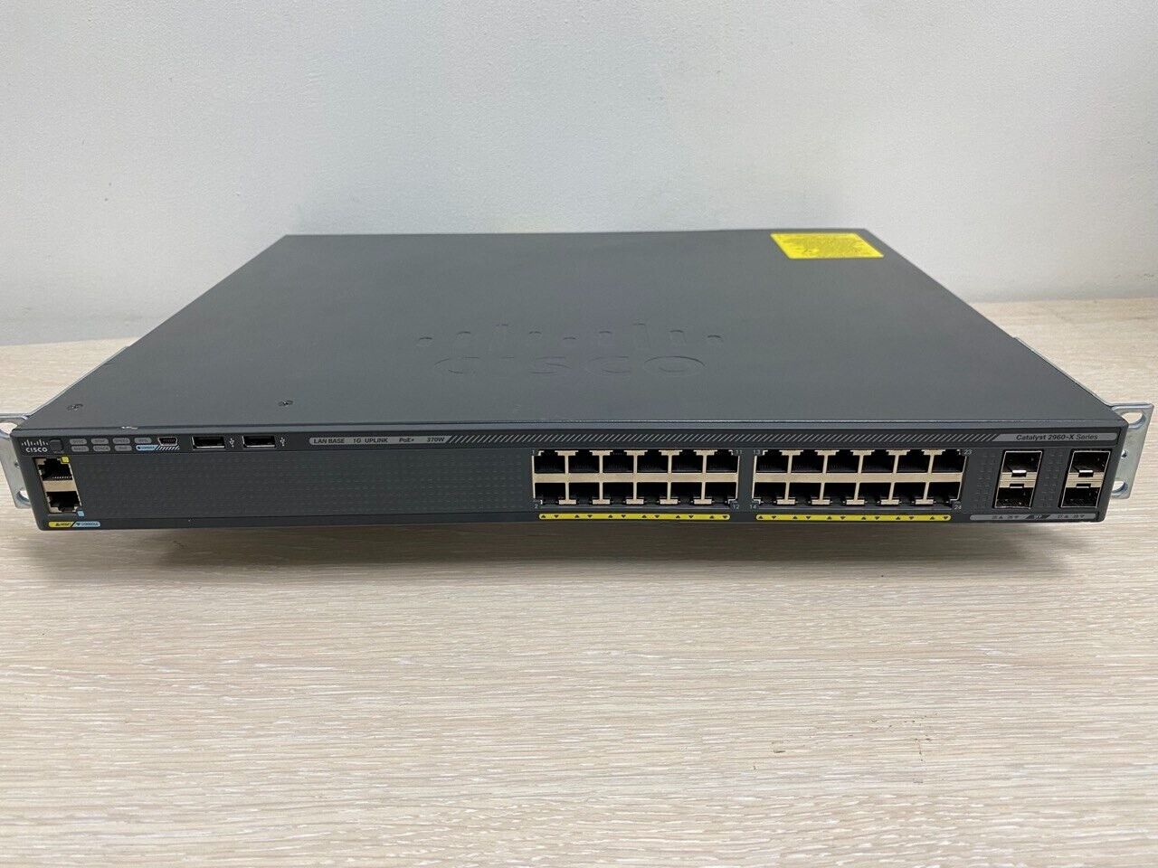 Cisco Catalyst WS-C2960X-24PS-L