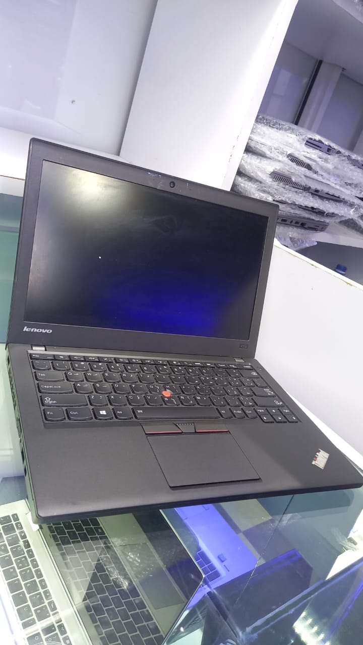 パソコン ThinkPad X250 Core i5 4GB 500GB Lenovo ThinkPad X250 i5 5th Gen , 500GB, 4GB Ram Laptop – Fonezone.ae