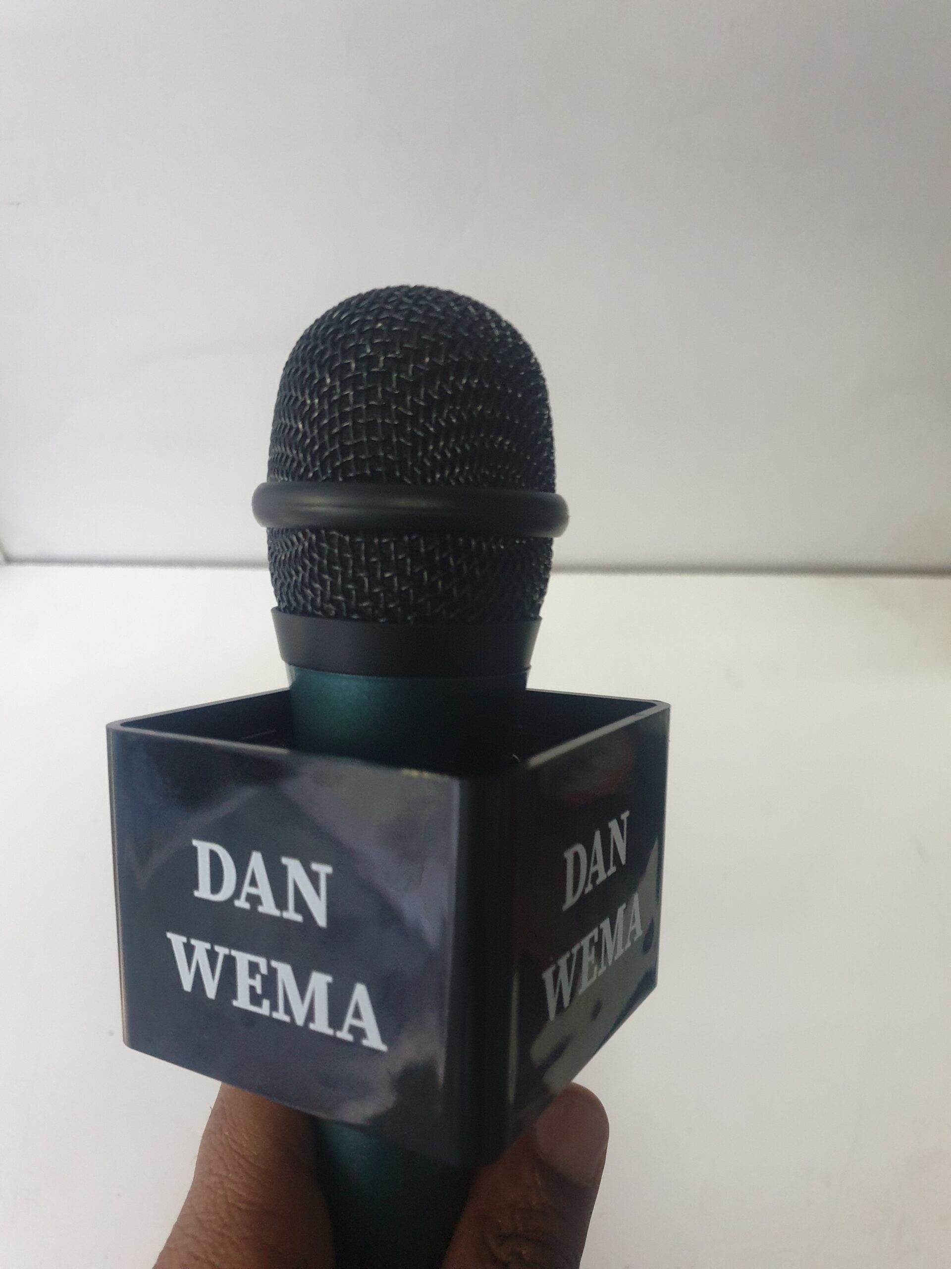 Branded Mic Flags