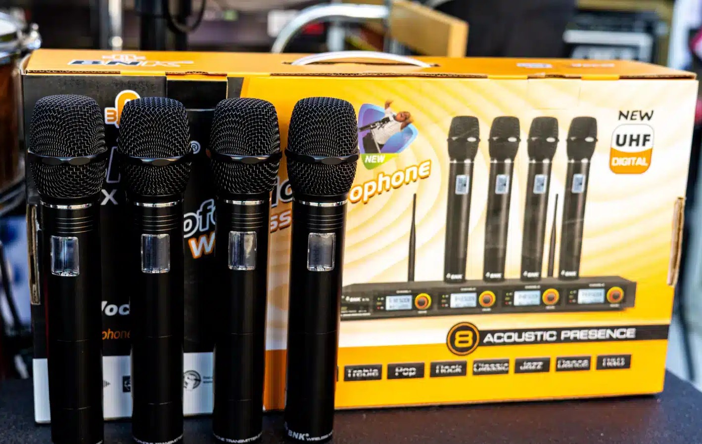BNK X75 Wireless Microphone - Image 3