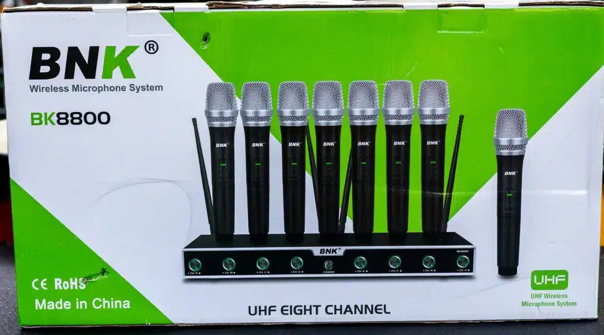 BNK8800 8 Channel Wireless Microphone System - Image 2