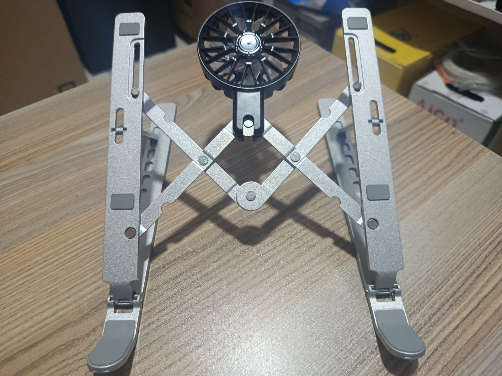 Fold-able Laptop Stand With Heat Sink Fan - Image 9