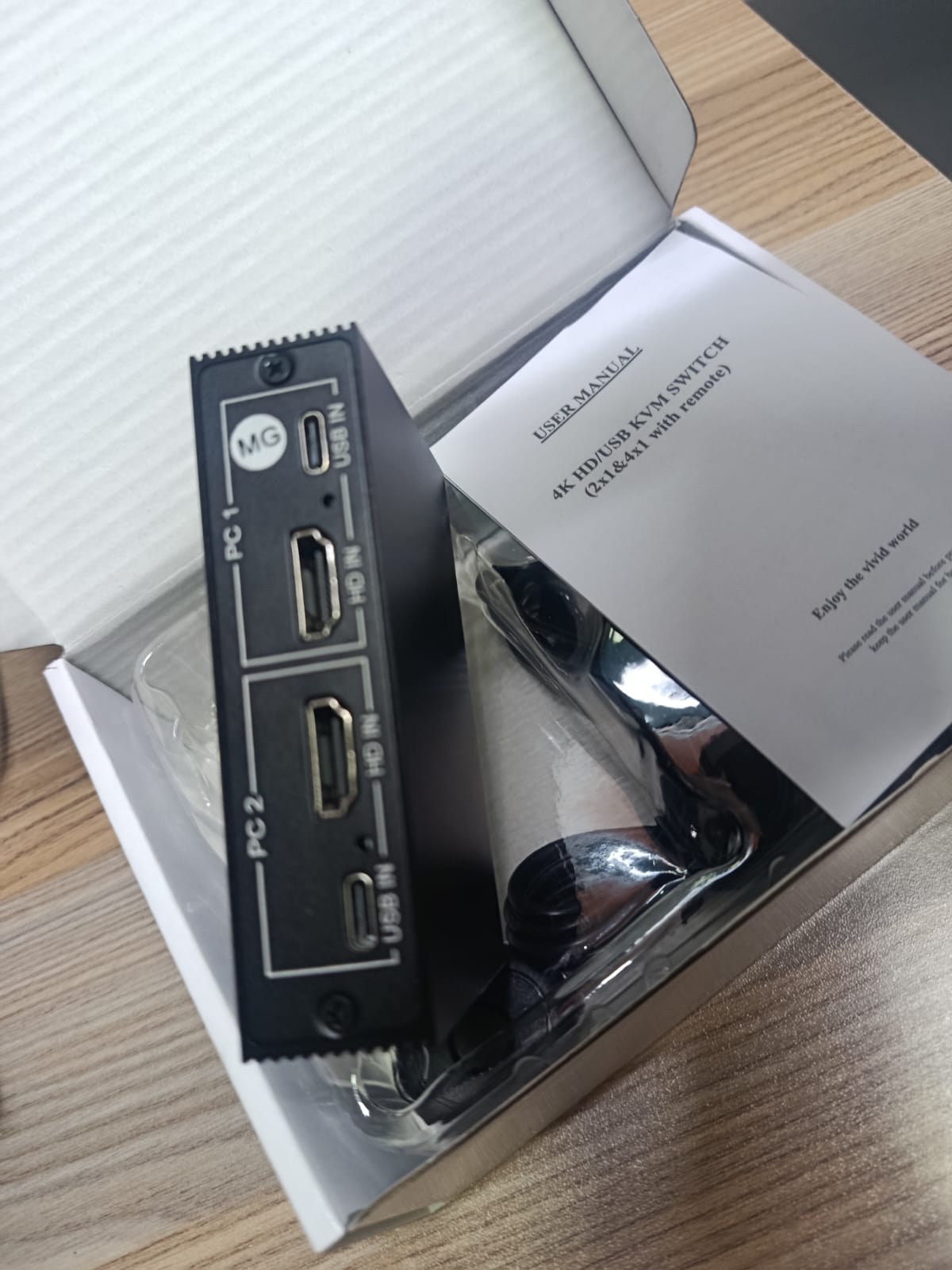 4K HDMI USB KVM Switch 2X1 with Remote New - Image 12