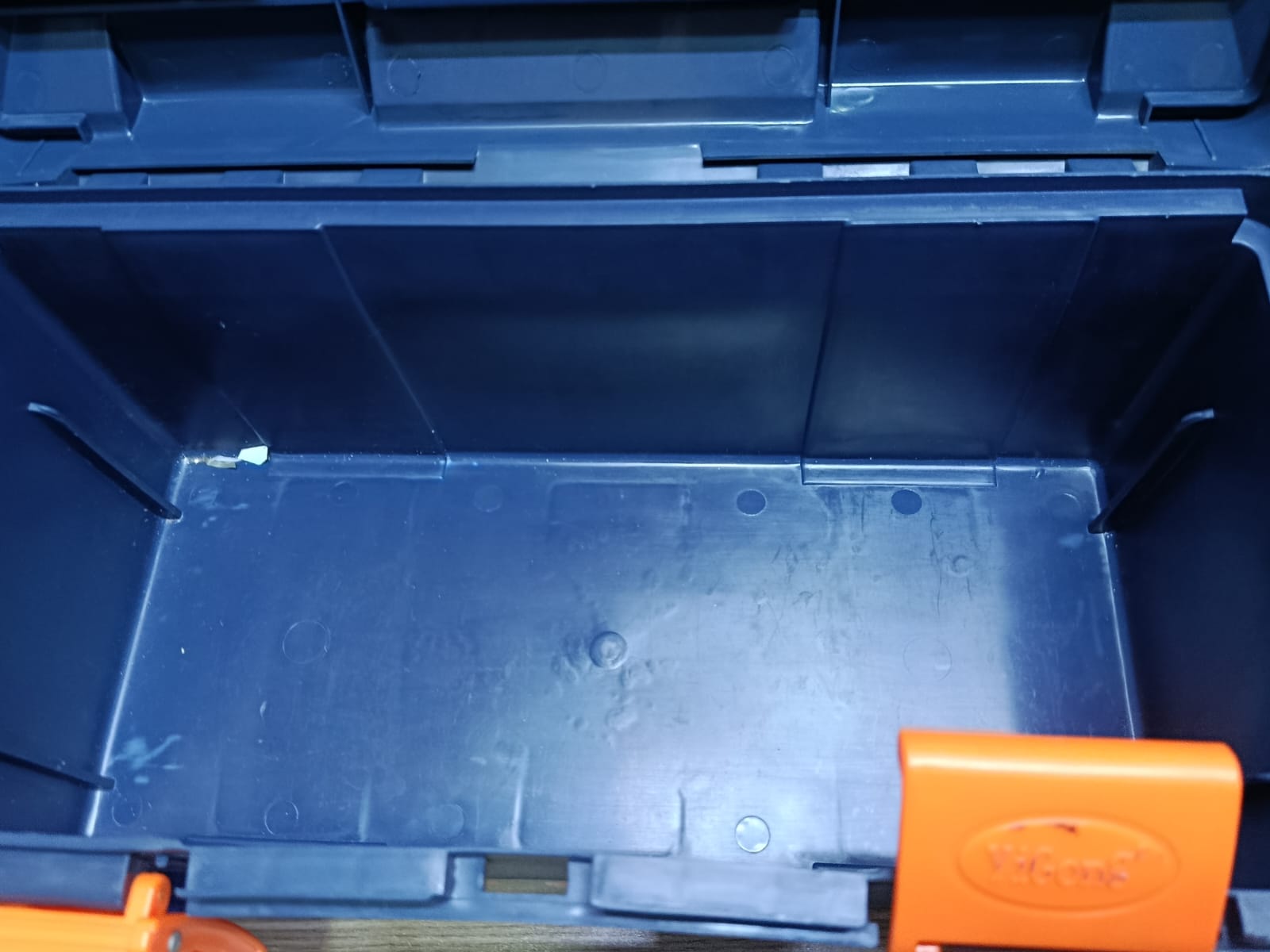 17-Inch Tool Box - Image 12